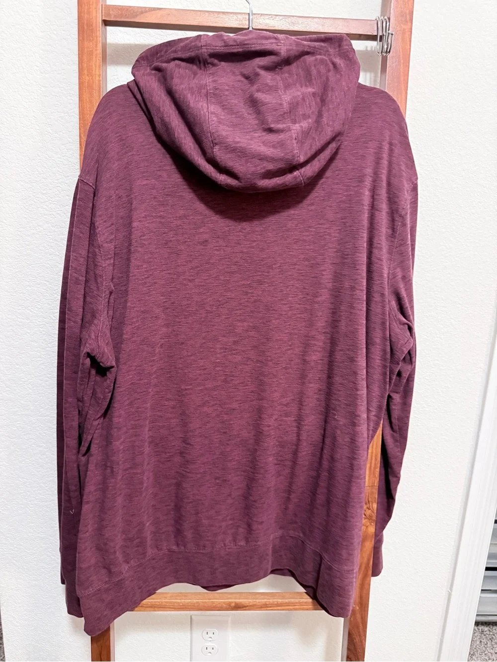 American Eagle Outfitters Men Maroon Crewneck Active Flex Hoodie Sweater Size XL